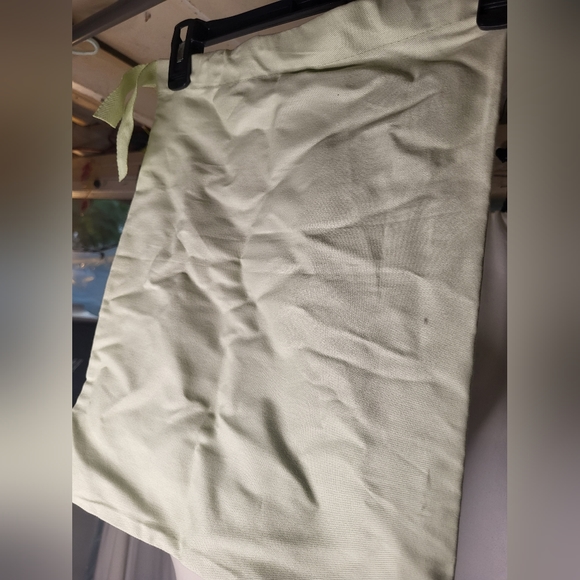 GUC Burberry dustbag - Picture 2 of 2